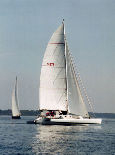 performance cruising trimaran